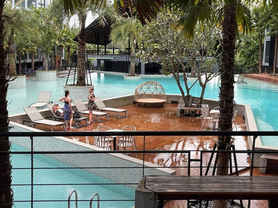 Kamala Beach P55 Exclusive Junior Suite 外观 照片